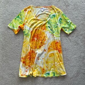 LulaRoe Citrus Patterned T-Shirt‎